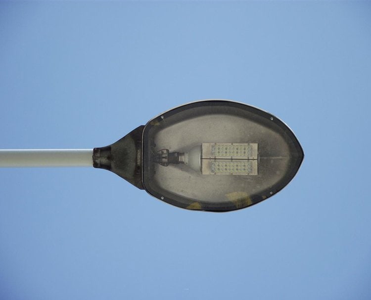LED da 30W in sostituzione di 100W HPS